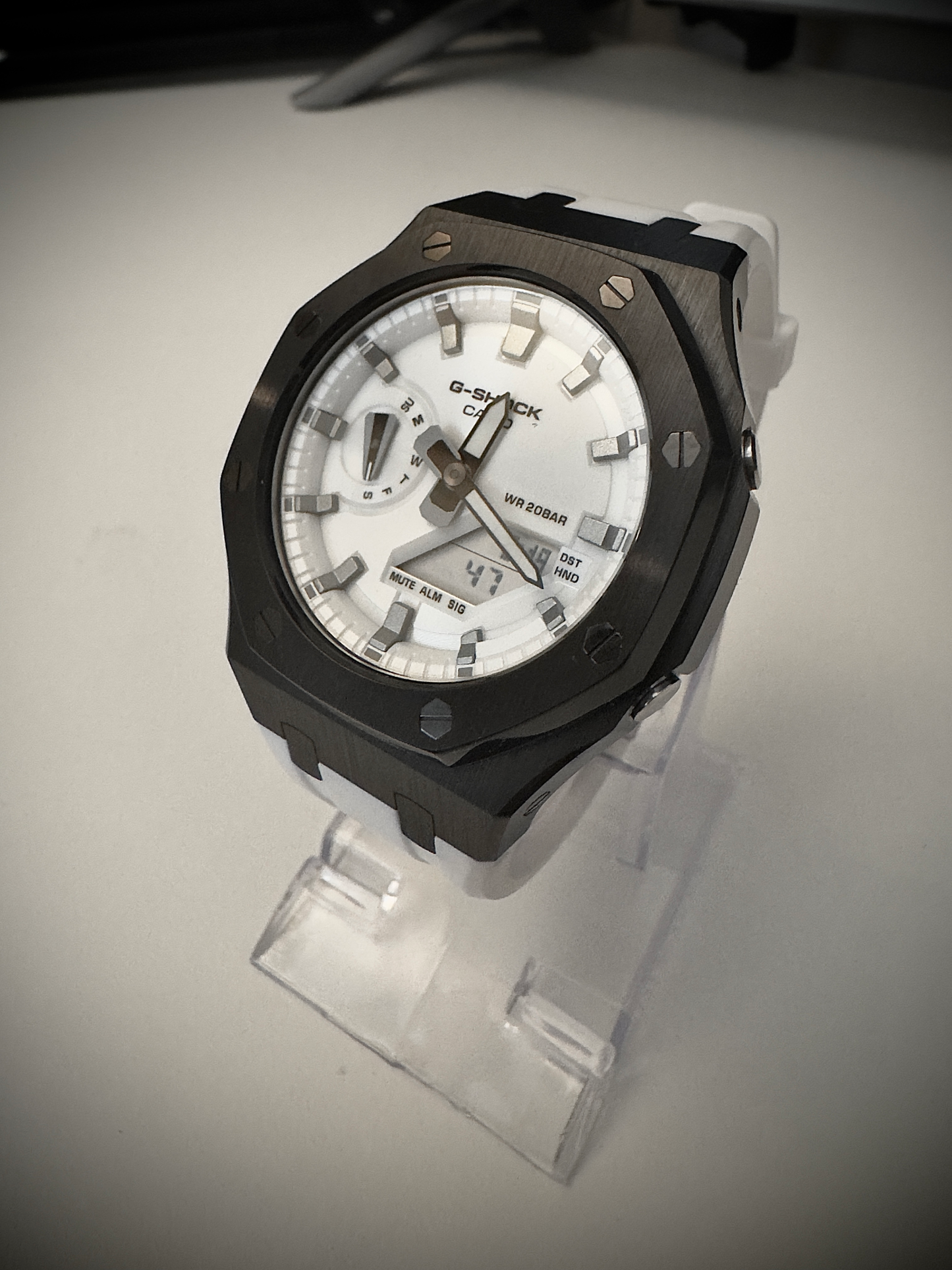 G-Shock Mod blanco y negro