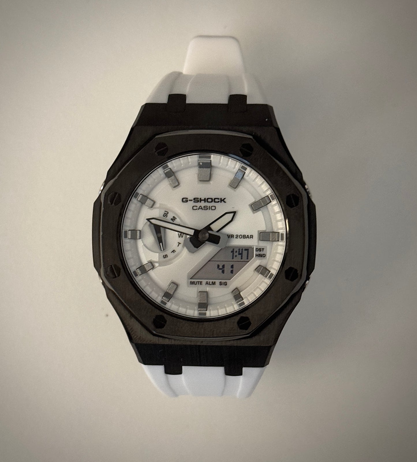 G-Shock Mod blanco y negro