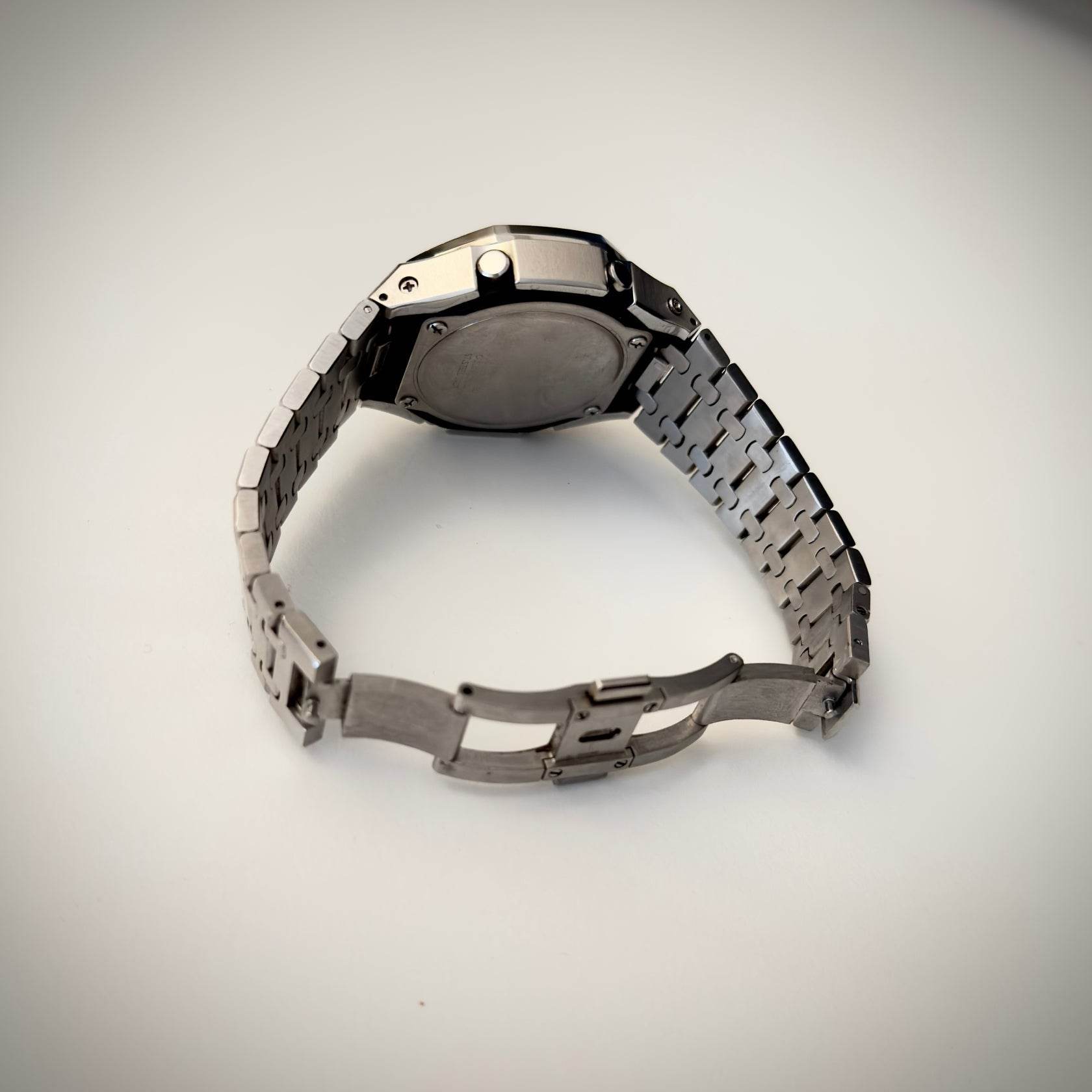 G-TUNE Special Edition Silver & White G-Shock Mod Special Edition Silver & White G-Shock Mod